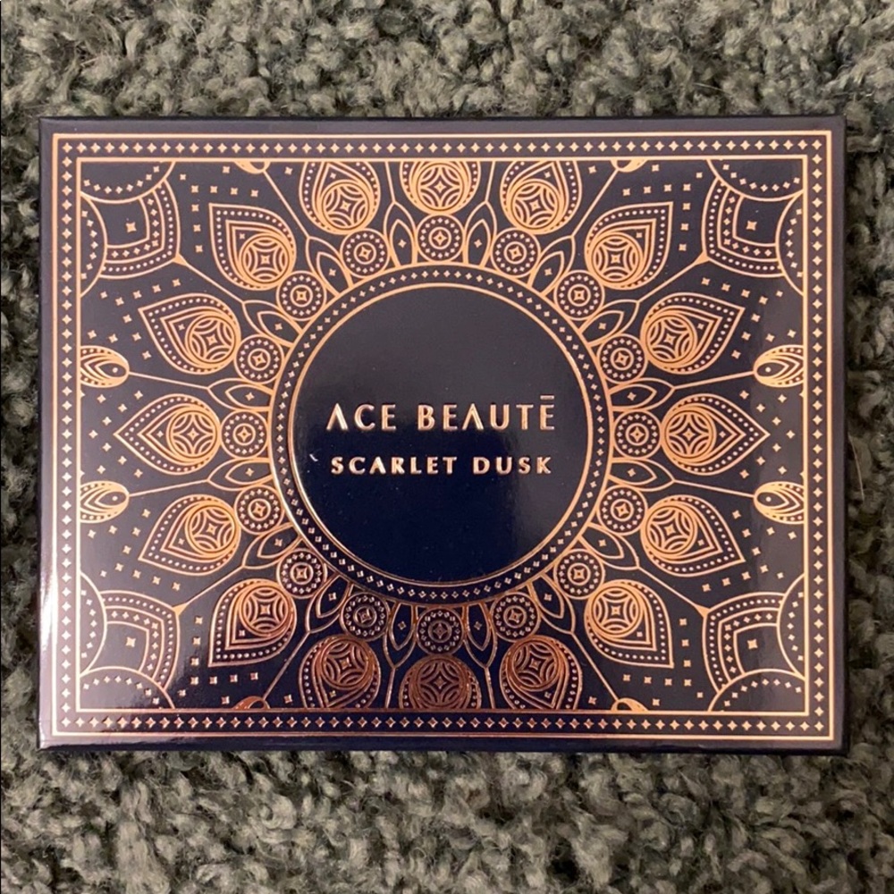 Ace Beautē Scarlet Dusk